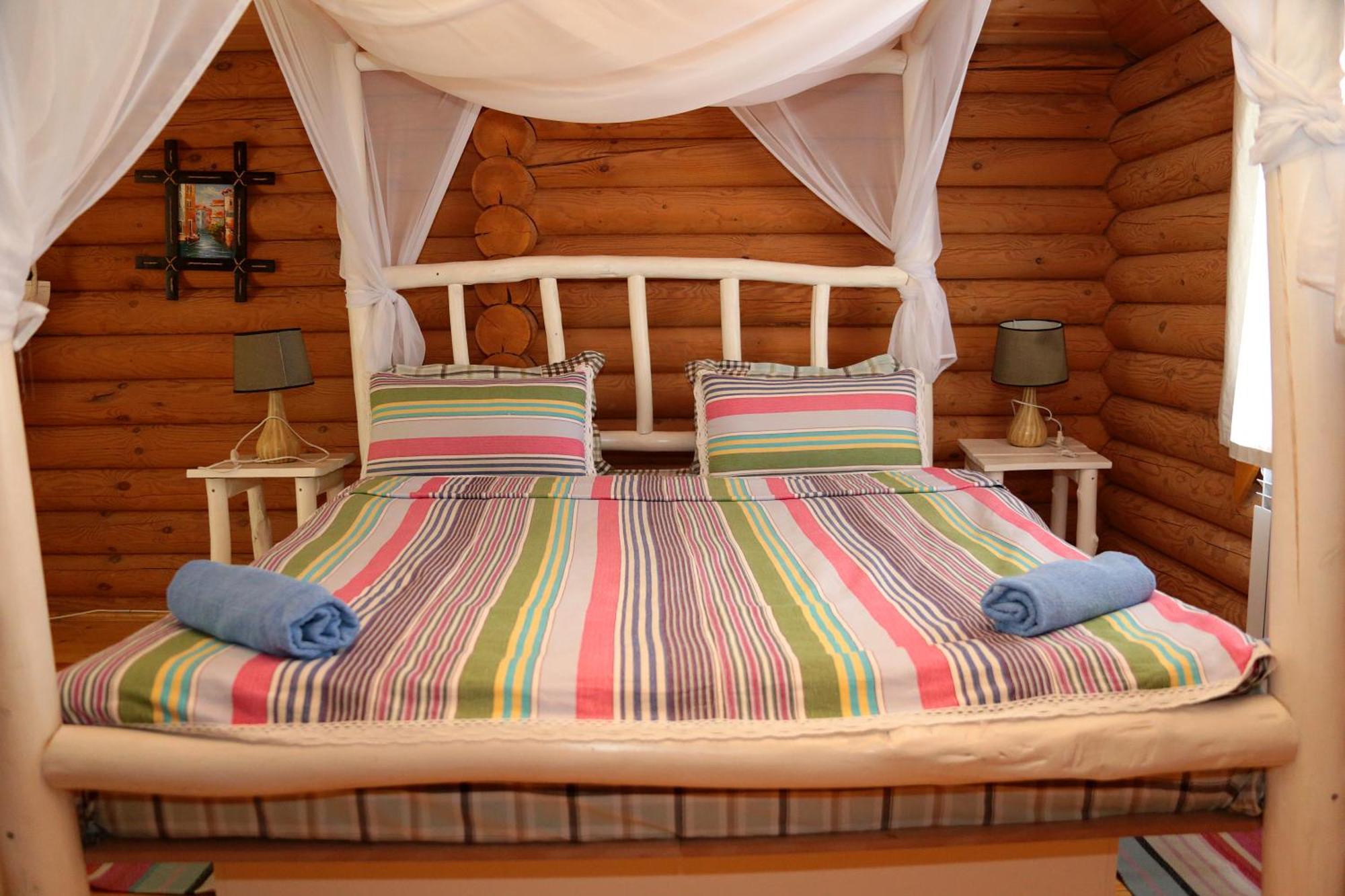 Boutigue Hotel Nebesa Chimgan Екстер'єр фото